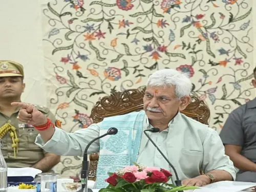 अमरनाथ यात्रा 2026: एलजी मनोज सिन्हा ने बालटाल बेस कैंप पहुंचकर सुरक्षा व बुनियादी ढांचे की समीक्षा की