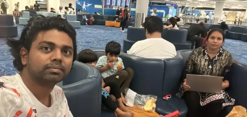 हांगकांग एयरपोर्ट पर फंसा तेलुगु परिवार: मंत्री नारा लोकेश ने विदेश मंत्री जयशंकर से की तत्काल मदद की अपील
