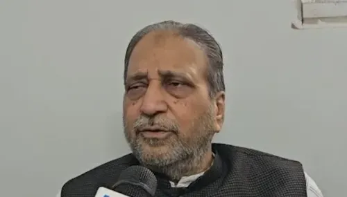 नसीम सिद्दीकी ने मौलाना रशीदी का बचाव किया, बोले — देर से शादी भी रेप की वजह