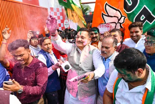 क्या बिहार चुनाव में एनडीए ने पूर्वी चंपारण की 11 में से 10 सीटों पर जीत हासिल की?