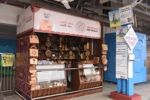 क्या नॉर्थईस्ट फ्रंटियर रेलवे ने 'एक स्टेशन, एक उत्पाद' योजना का विस्तार किया?