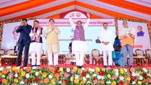 क्या ओडिशा के मुख्यमंत्री ने जीएमएपीवी योजना के तहत 118 आदर्श प्राथमिक विद्यालयों की आधारशिला रखी?