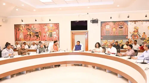 ओडिशा CM माझी ने केंद्रीय मंत्री रेड्डी से माँगा खनन क्षेत्र को मज़बूत करने का समर्थन