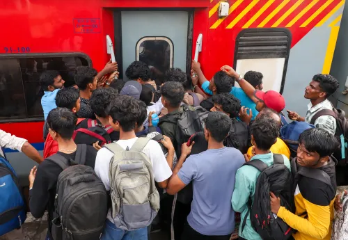 क्या दीपावली मनाने के लिए 18 लाख लोग चेन्नई से अपने घर लौटे?