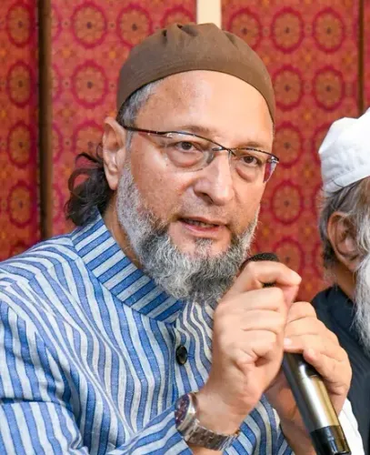 ओवैसी की अमित शाह से अपील: राजस्थान के सीमावर्ती जिलों में मुस्लिम धार्मिक स्थलों का विध्वंस तुरंत रोकें