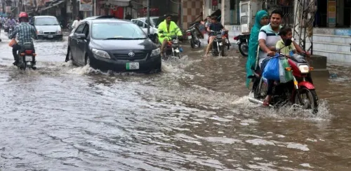 पाकिस्तान के पंजाब में मानसूनी तबाही: गुजरांवाला समेत 4 शहरों में 8 मौतें, 14 घायल