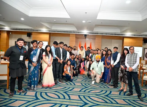 पीयूष गोयल ने एमपी लीड फेलो से किया संवाद, विकसित भारत 2047 में युवाओं की भूमिका पर दिया जोर