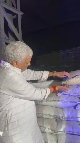 बीकानेर: कृषि मंत्री किरोड़ी लाल मीणा ने जब्त किए नकली उर्वरक, फैक्ट्रियां सील  