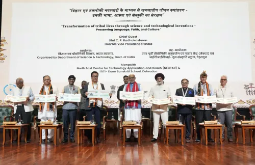 उपराष्ट्रपति राधाकृष्णन ने आदिवासी सशक्तिकरण के लिए विज्ञान और परंपरा का संयोजन किया