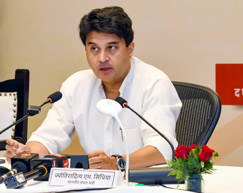 सिंधिया का शिवपुरी दौरा: ₹200 करोड़ की विकास परियोजनाओं की घोषणा, 3,000 से अधिक नागरिकों की सुनी शिकायतें