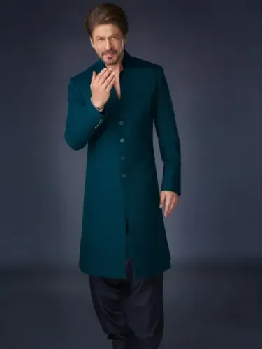 शाहरुख खान ने ईद की शुभकामनाएं दीं, कहा- दुआ है कि हम जो कुछ मांगें, हमें मिल जाए