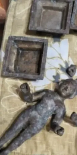 बिहार मंदिर चोरी मामला: गोपालगंज में 24 घंटे की खुदाई के बाद बेशकीमती मूर्तियां बरामद