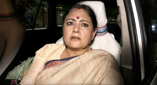 कॉलेज स्ट्रीट का ऑक्सफोर्ड स्ट्रीट जैसा कायाकल्प: अग्निमित्रा पॉल ने किया निरीक्षण, नो-व्हीकल जोन और बुक कैफे का प्लान