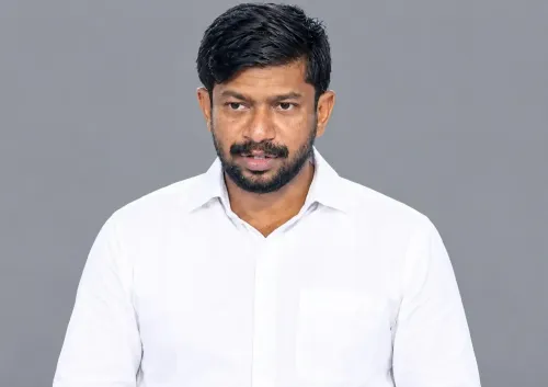 कन्नूर में मंत्री ओजे जनीश की गाड़ी पर हमला, डीवाईएफआई कार्यकर्ताओं पर आरोप; पुलिस ने दर्ज किया मामला