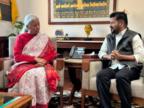 क्या तेलंगाना के मुख्यमंत्री ने सीतारमण से मुलाकात कर आवासीय विद्यालय कार्यक्रम के लिए सहयोग मांगा?