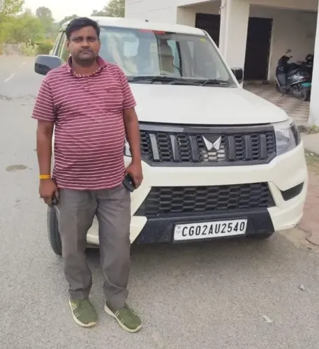 सूरजपुर में आदिवासी कल्याण विभाग के ड्राइवर लखनराम की संदिग्ध मौत, गड्ढे में मिला शव