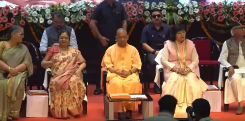 उत्तर प्रदेश में 5,000 आंगनवाड़ी कार्यकर्ताओं और 60,000 सहायकों की भर्ती की जाएगी: मुख्यमंत्री योगी