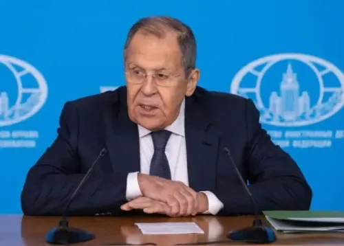 रूस के विदेश मंत्री का दावा: अमेरिका विश्व ऊर्जा बाजार पर अपनी पकड़ बनाने की कोशिश में