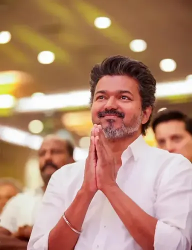 करूर भगदड़ मामला: सीबीआई के सामने पेश होने के लिए दिल्ली रवाना होंगे अभिनेता विजय, पूछताछ कल 