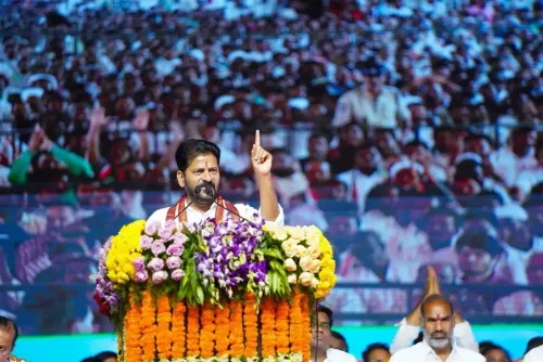 केरल चुनाव में रेवंत रेड्डी और विजयन के बीच संवाद की तीव्रता बढ़ी