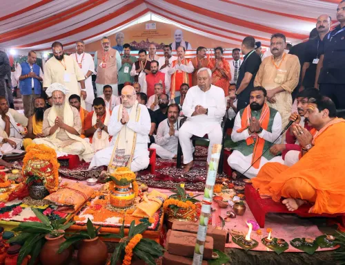 Why Did HM Amit Shah Criticize Rahul Gandhi and Lalu Prasad Yadav Over Voter List Concerns?