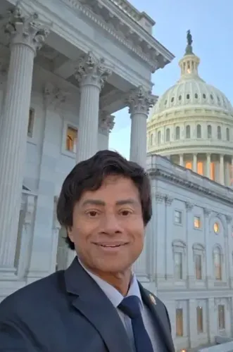 House Democratic leaders endorse Indian-American Rep. Thanedar for Michigan re-election