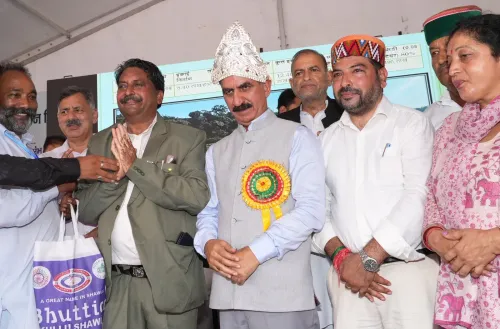 HP CM Office Announces Financial Aid Scheme for Fish Farmers