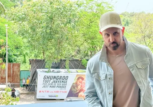 Did Hrithik Roshan Accept Jr NTR's Challenge After War Billboard?