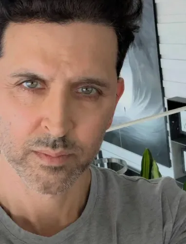 Hrithik Roshan's cryptic note: 'Back into being the fool again'