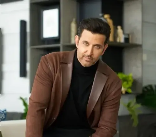 Hrithik Roshan Suggests Alien Hangout to Ryan Gosling