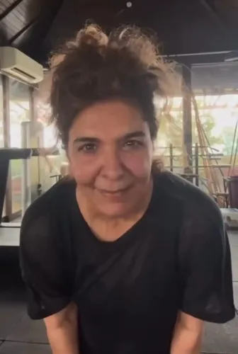 Did Hrithik Roshan's Mom Master the Hook Step of ‘Aavan Jaavan’ from ‘War 2’?