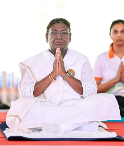क्या राष्ट्रपति द्रौपदी मुर्मू ने हूल दिवस पर वीर सेनानियों को दी श्रद्धांजलि?