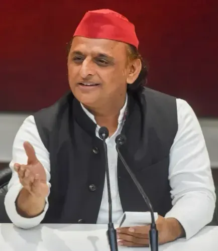 क्या हमें पाकिस्तान से खतरा है, तो क्या चीन राक्षस है? : अखिलेश यादव