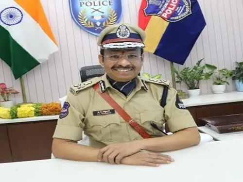 Should Parents Be Concerned About ‘Fake Police’ Calls?