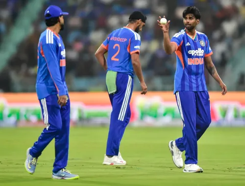 Gavaskar questions India's 18th-over call: 'Would have gone with Arshdeep or Mayank'