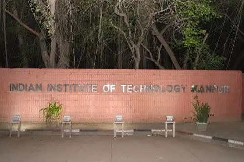 क्या शिक्षा मंत्रालय ने आईआईटी कानपुर में छात्र आत्महत्या की घटना की जांच के लिए समिति गठित की?