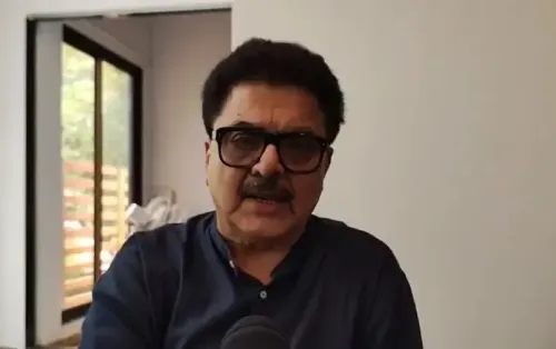 क्या भारत-पाकिस्तान मैच को रद्द करना चाहिए? अशोक पंडित का बयान