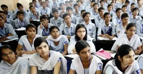 India Records 26% Increase in Women's University Enrollment for 2024: Report
