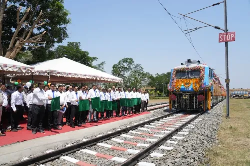 India Overtakes Europe and the US in Locomotive Production to Become a Global Leader