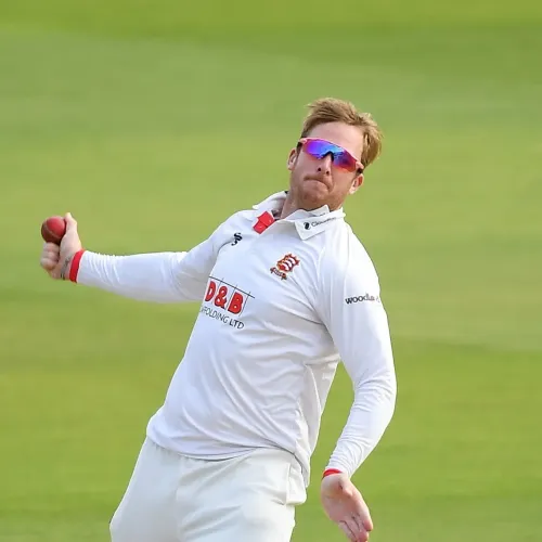 Is India the Most Challenging Team to Conquer? South Africa's Spinner Harmer Thinks So!