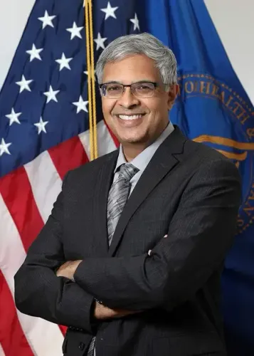 Indian-American takes office as head of top US medical research body