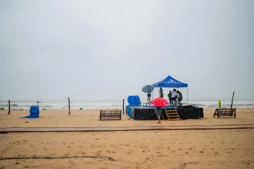 Why Was the Indian Open of Surfing Canceled on Day One?