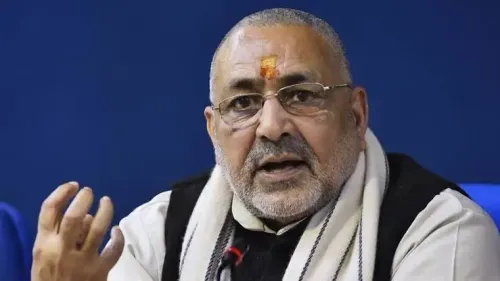 Giriraj Singh Critiques Rahul Gandhi's Parliament Speech, Calling His Grandmother a 'Dictator'