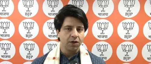 Is the Congress Party Becoming Intolerant of Dissent? BJP's Take on Tharoor's Praise for Modi