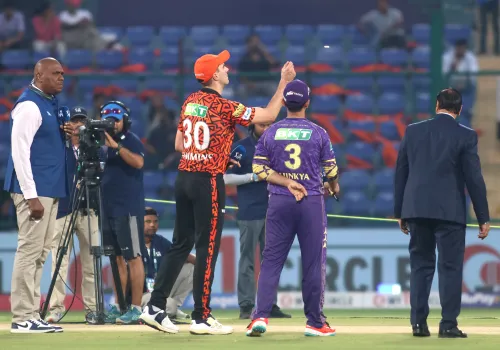 Did Sunrisers Hyderabad Make the Right Choice to Bat First Against Kolkata Knight Riders?