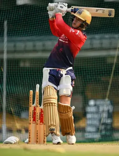 IPL 2026: Aakash Chopra Reveals RCB's Best Lineup, Excludes Bethell and Iyer