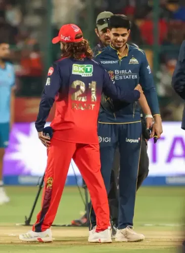 RCB Bowl First vs GT in IPL 2026; Bethell Replaces Injured Salt