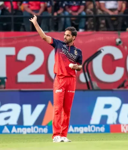 Bhuvneshwar Kumar can trouble GT's top order in IPL 2026 Qualifier 1: Sanjay Bangar