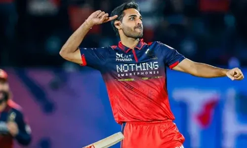 IPL 2026: भुवनेश्वर कुमार ने 26 विकेट के साथ रचा इतिहास, RCB को फाइनल में पहुँचाया