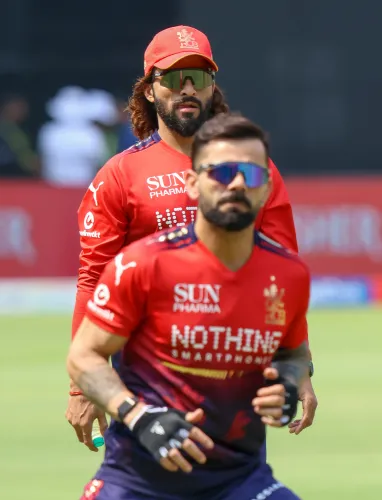 IPL 2026: DC Opts to Bowl First After Winning Toss Against RCB
